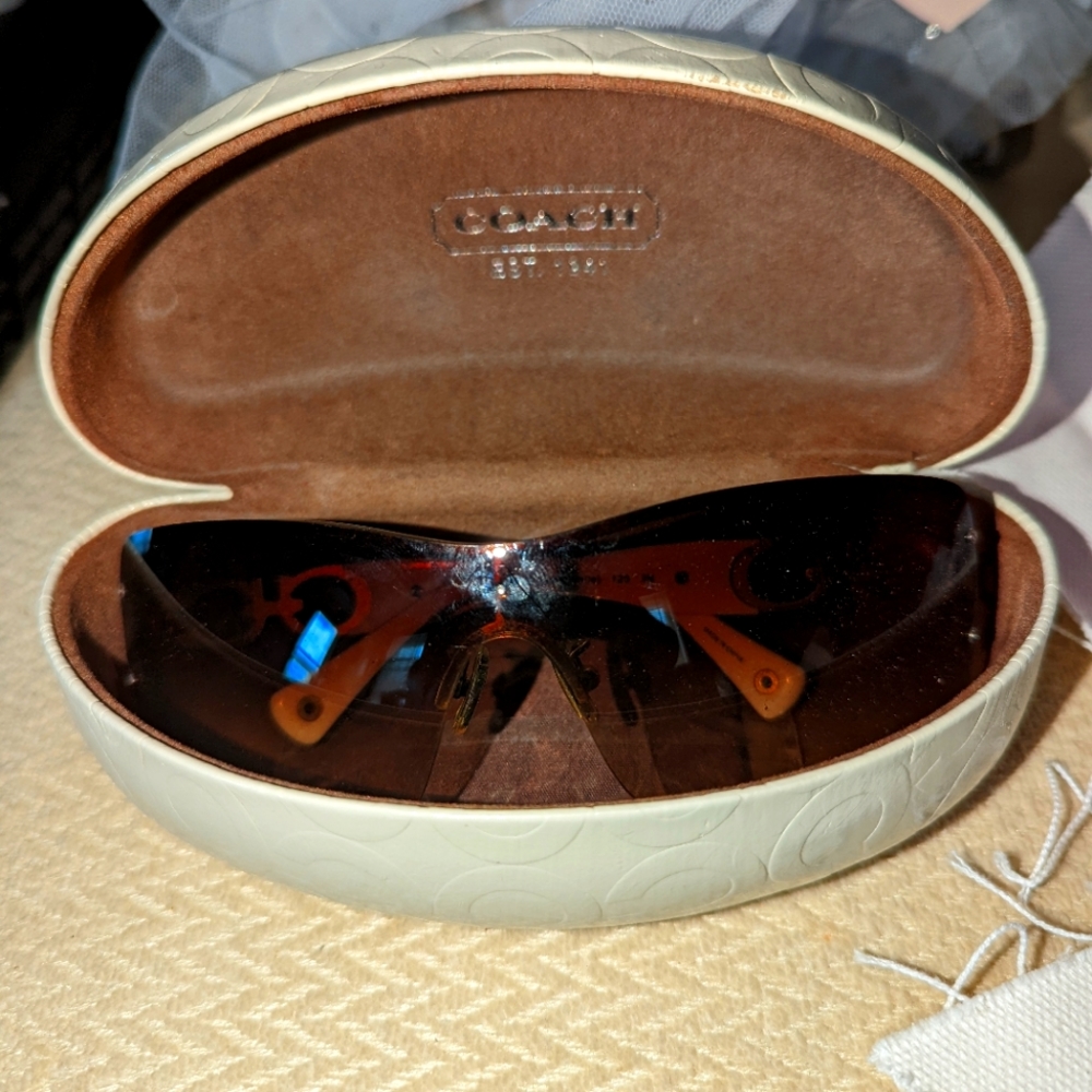 EUC COACH Sunglass Set, Case & New Cloth incl.